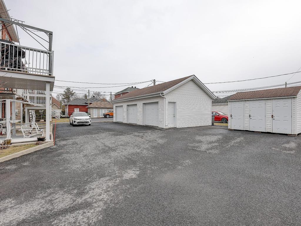 









9


Rue du Grenat

,
Saint-Jean-sur-Richelieu,




QC
J2W0C7

