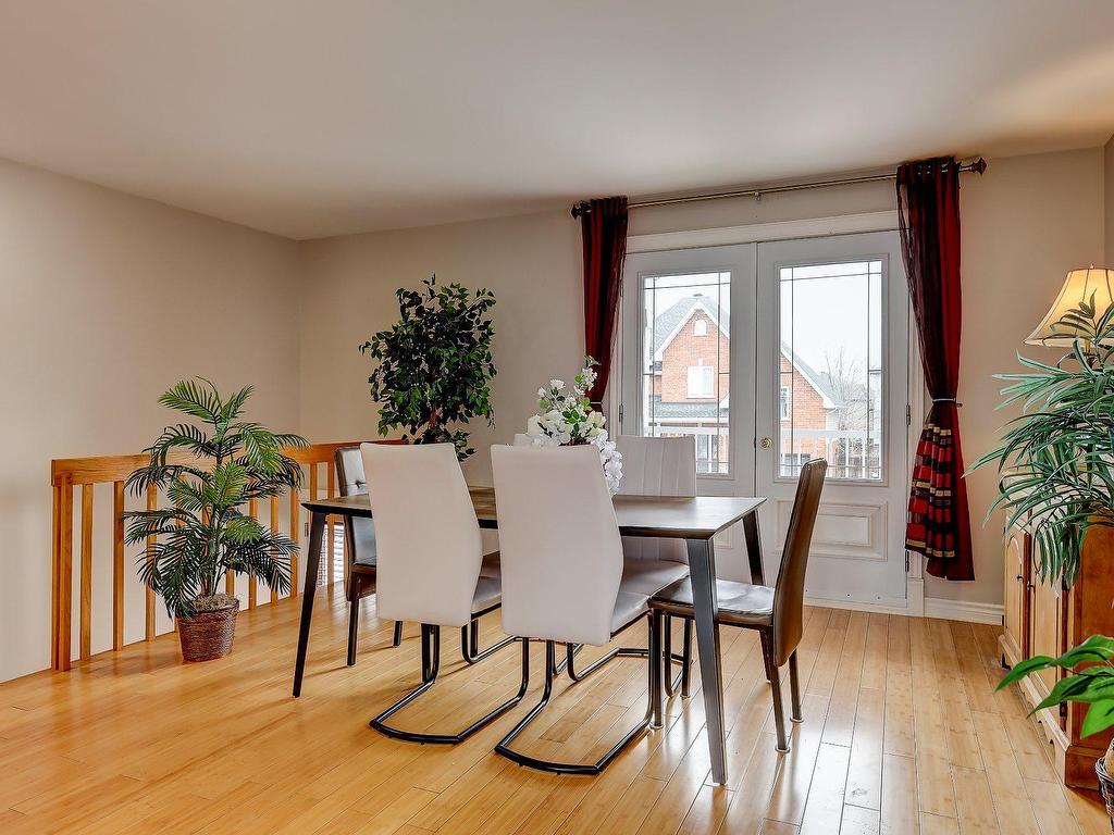 









9


Rue du Grenat

,
Saint-Jean-sur-Richelieu,




QC
J2W0C7

