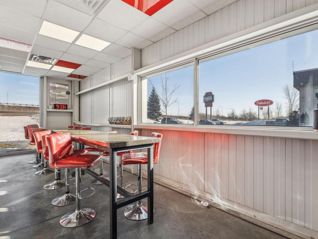 









1725


Rue Atmec

, 106,
Gatineau (Gatineau),




QC
J8R3Y4

