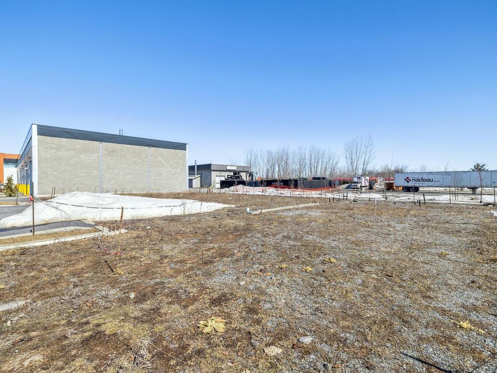 









1725


Rue Atmec

, 106,
Gatineau (Gatineau),




QC
J8R3Y4

