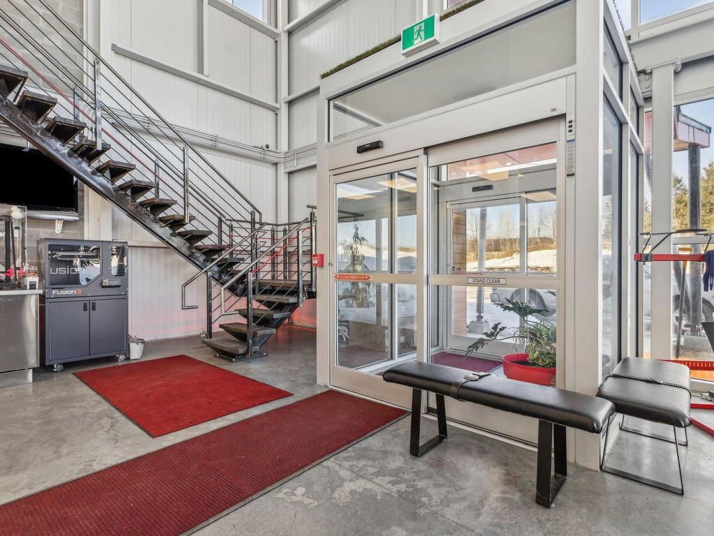 









1725


Rue Atmec

, 106,
Gatineau (Gatineau),




QC
J8R3Y4

