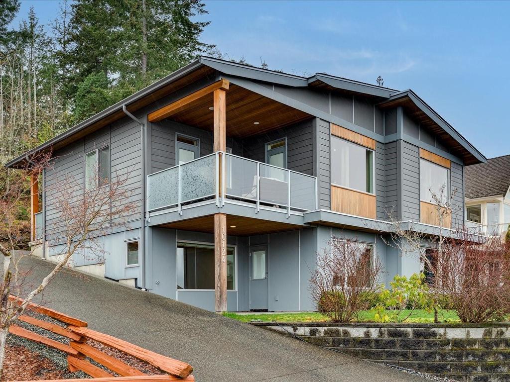 









10124


Orca View

Terr,
Chemainus,




BC
V0R 1K2

