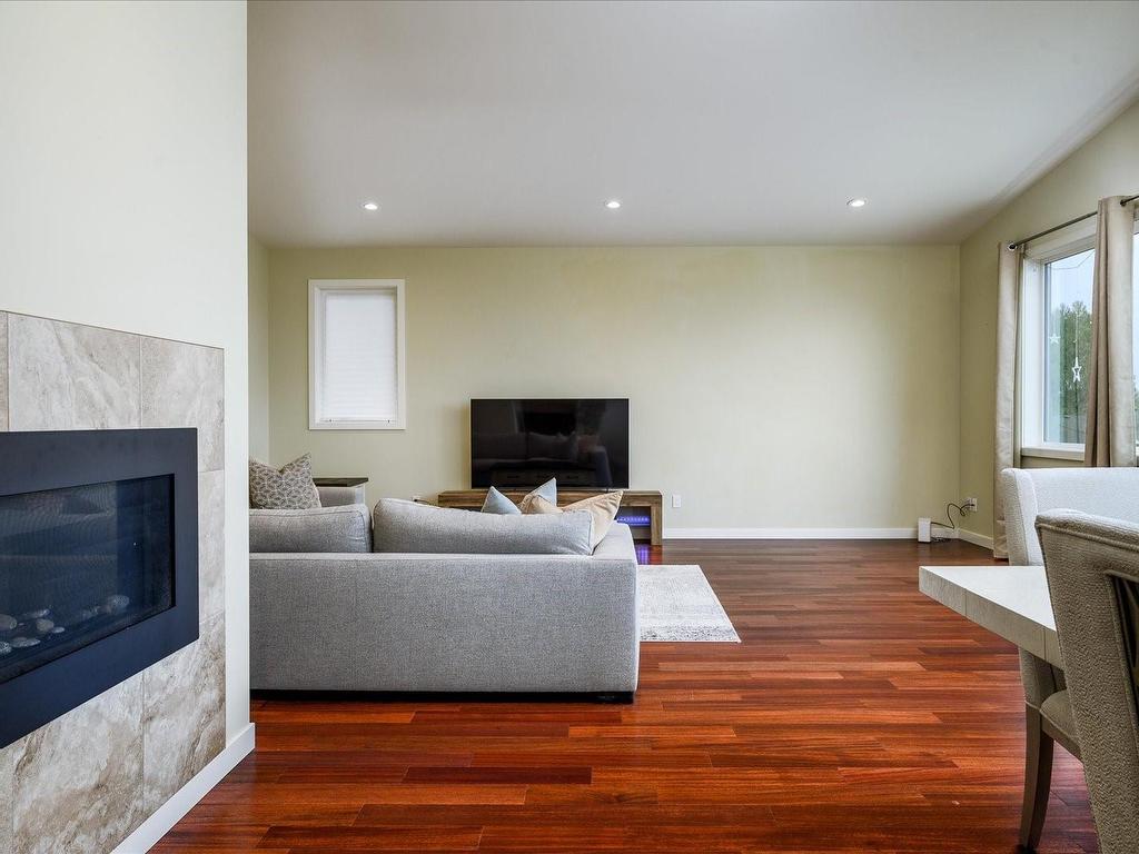 









10124


Orca View

Terr,
Chemainus,




BC
V0R 1K2

