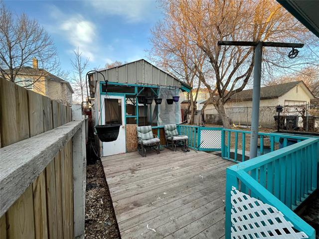 









491


Magnus

AVE,
Winnipeg,




MB
R2W 2C4

