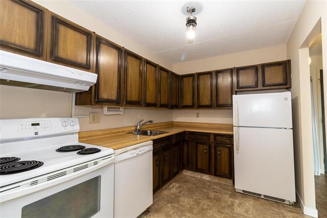 









916


Cloutier

DR, 201,
Winnipeg,




MB
R3V 1W9

