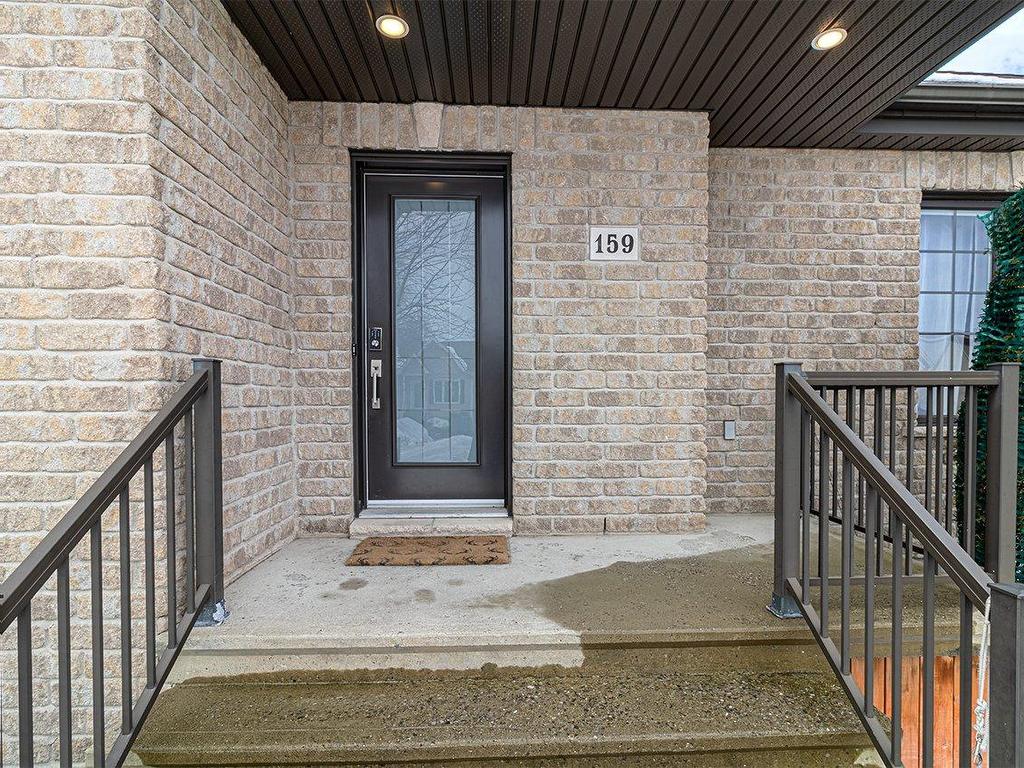 









159


Rue du Bois-Joli

,
Saint-Amable,




QC
J0L1N0

