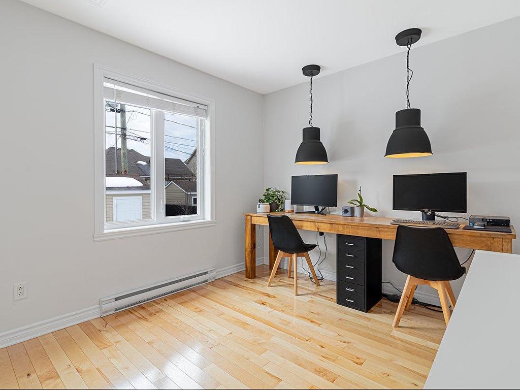 









159


Rue du Bois-Joli

,
Saint-Amable,




QC
J0L1N0

