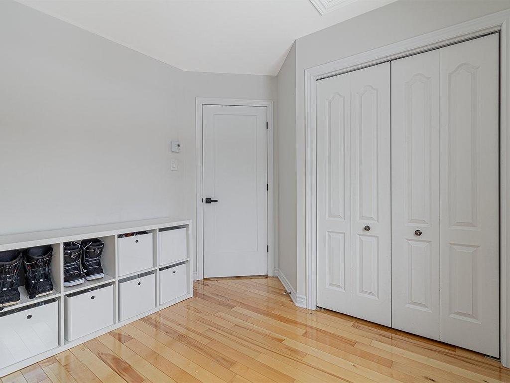 









159


Rue du Bois-Joli

,
Saint-Amable,




QC
J0L1N0

