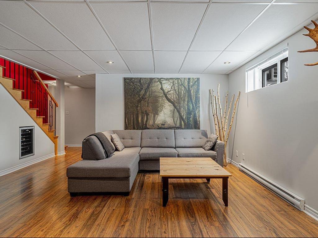 









159


Rue du Bois-Joli

,
Saint-Amable,




QC
J0L1N0

