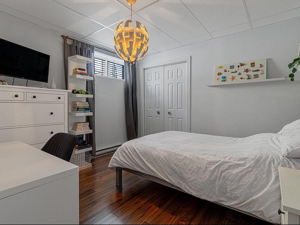 









159


Rue du Bois-Joli

,
Saint-Amable,




QC
J0L1N0

