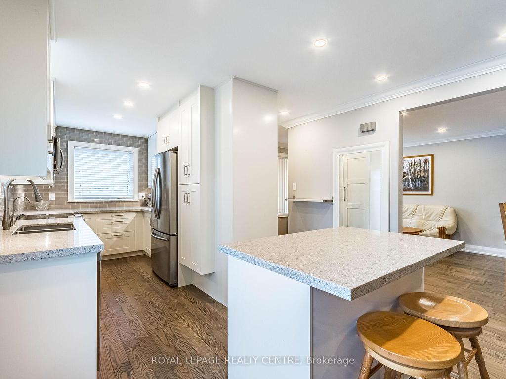 









179


Laurentian

Drive,
Kitchener,




ON
N2E 2G1

