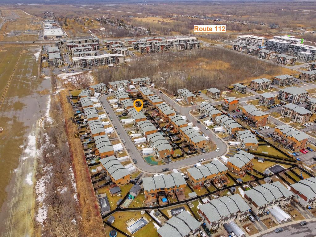 









3672


Rue Émile-Bouthillier

,
Longueuil (Saint-Hubert),




QC
J3Y0R1

