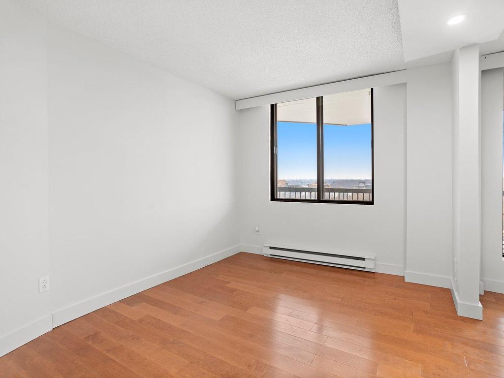 









4300


Place des Cageux

, 1102,
Laval (Chomedey),




QC
H7W4Z3

