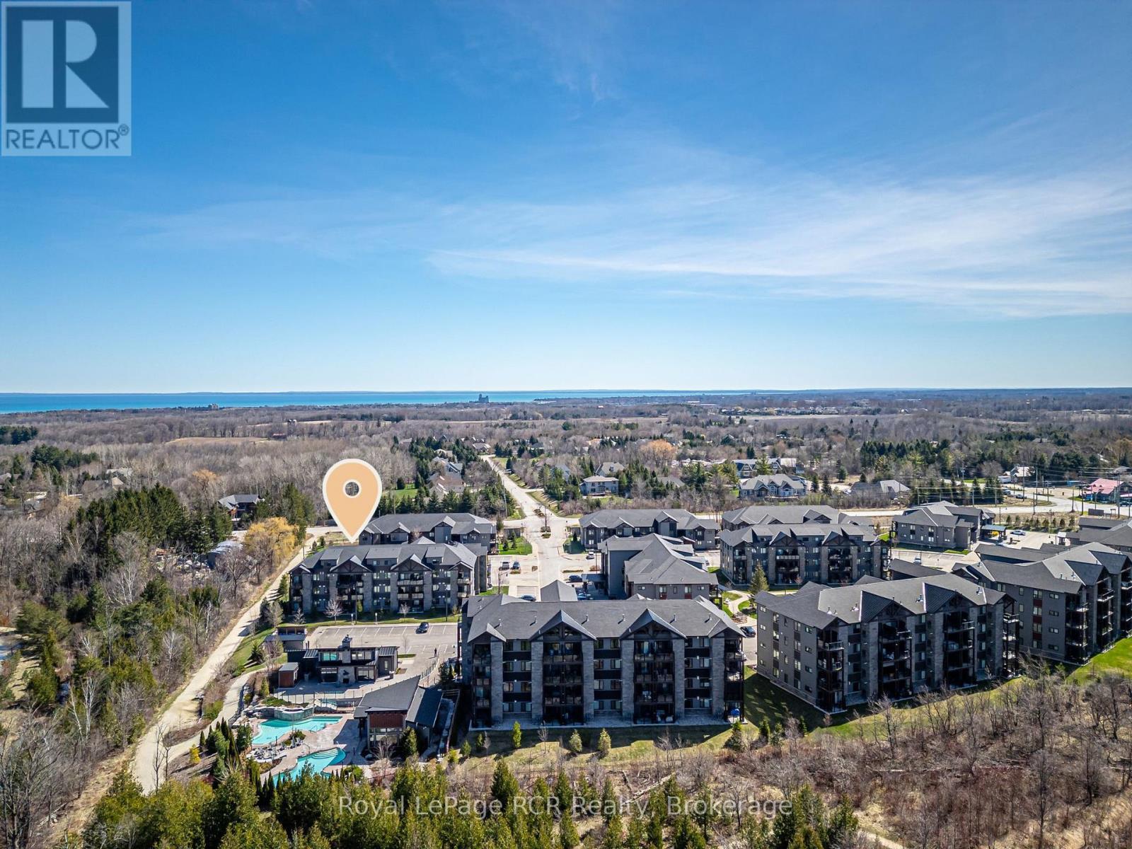 












305 - 12 BECKWITH LANE

,
Blue Mountains,




Ontario
L9Y0A4

