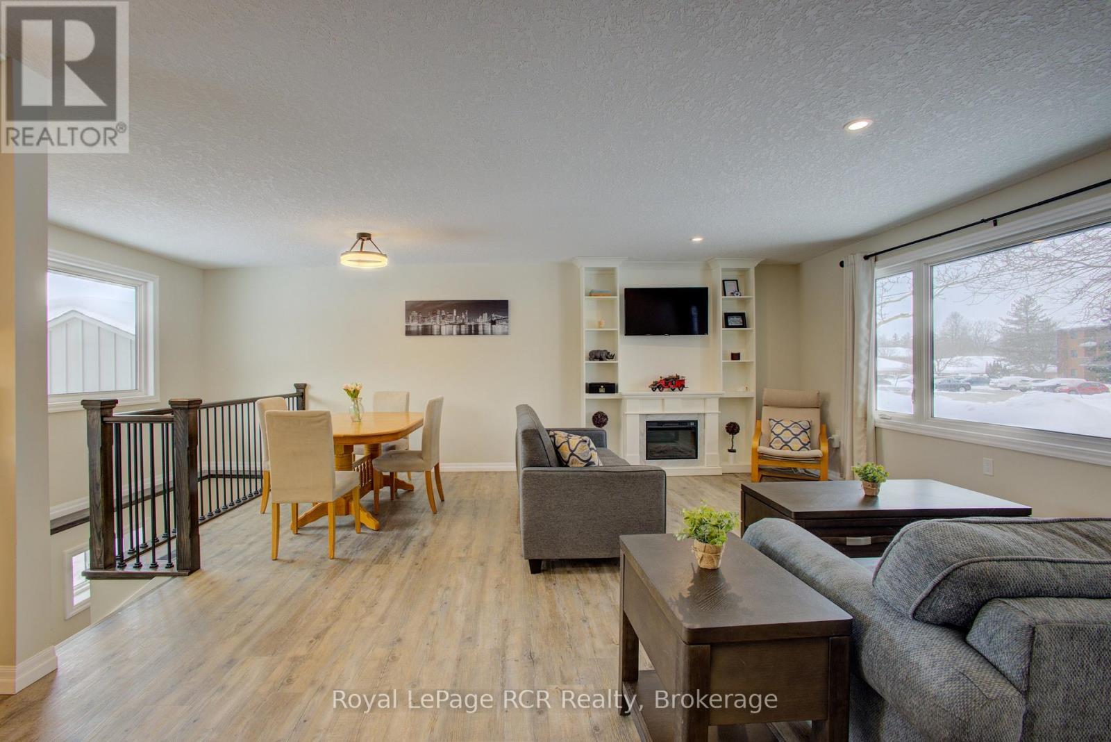 












620 ELM AVENUE N

,
North Perth (Listowel),




Ontario
N4W3G2

