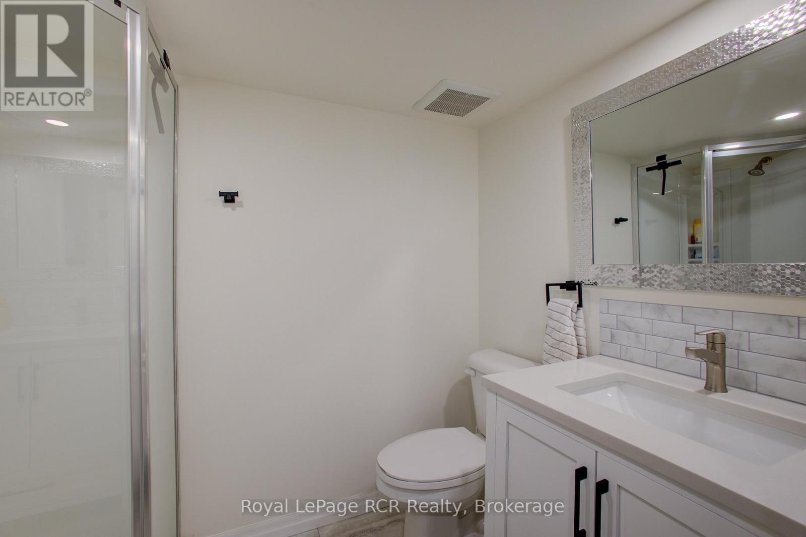 












620 ELM AVENUE N

,
North Perth (Listowel),




Ontario
N4W3G2

