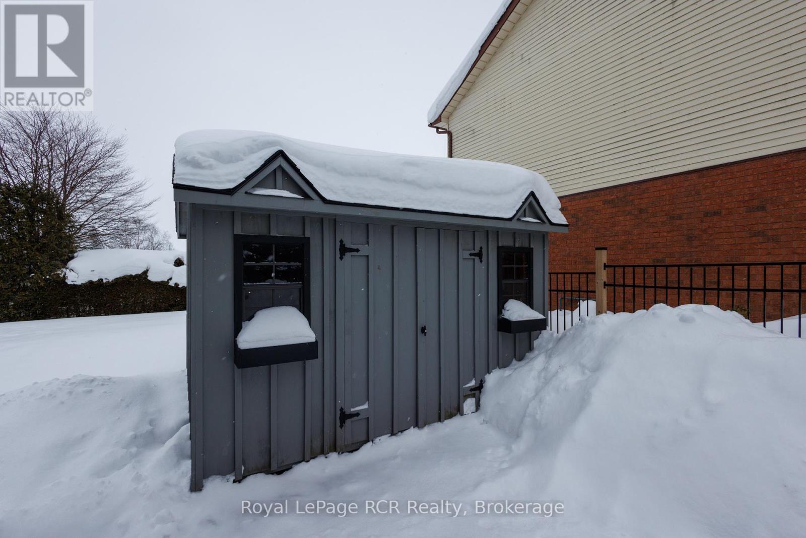 












620 ELM AVENUE N

,
North Perth (Listowel),




Ontario
N4W3G2

