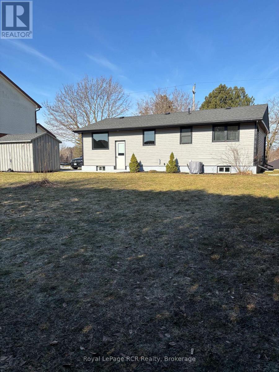 












620 ELM AVENUE N

,
North Perth (Listowel),




Ontario
N4W3G2

