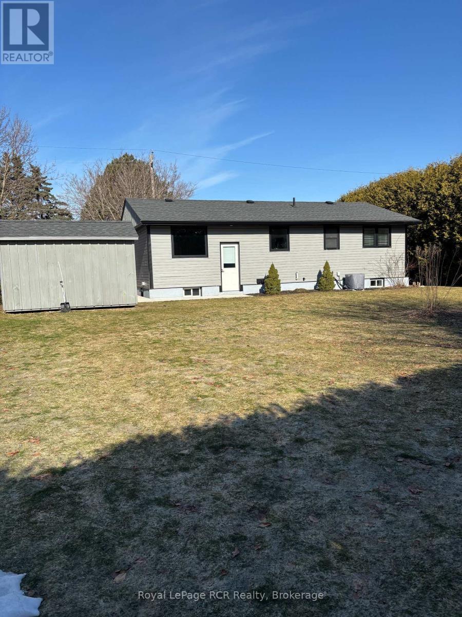 












620 ELM AVENUE N

,
North Perth (Listowel),




Ontario
N4W3G2

