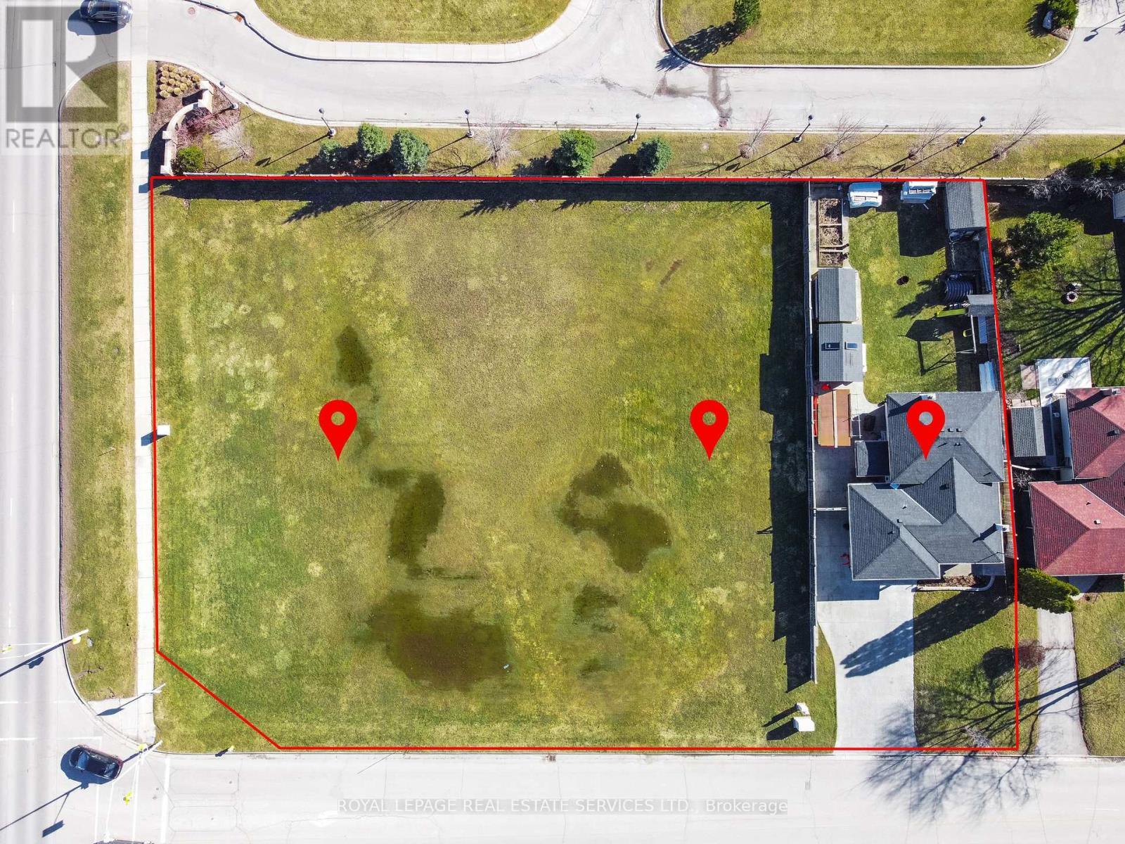 












19 HIGHVIEW AVENUE W

,
London South,







Ontario
N5J2A2

