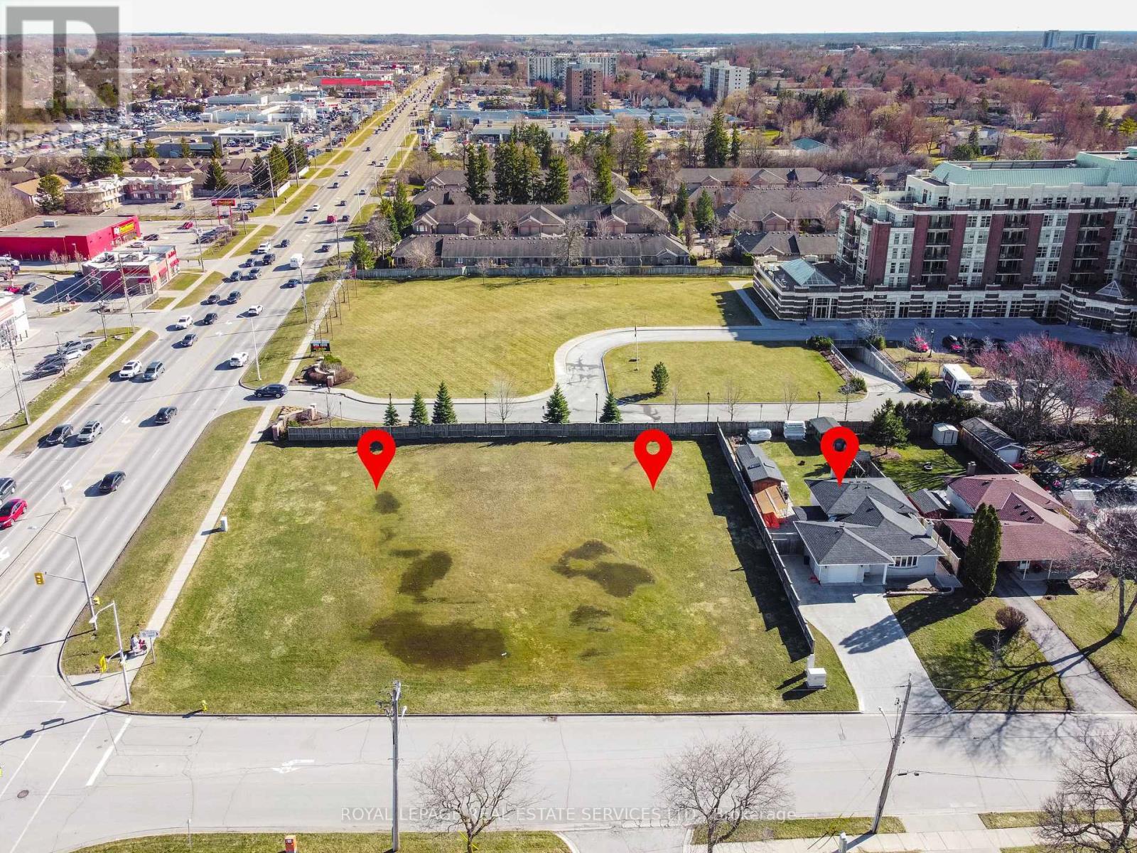 












19 HIGHVIEW AVENUE W

,
London South,







Ontario
N5J2A2

