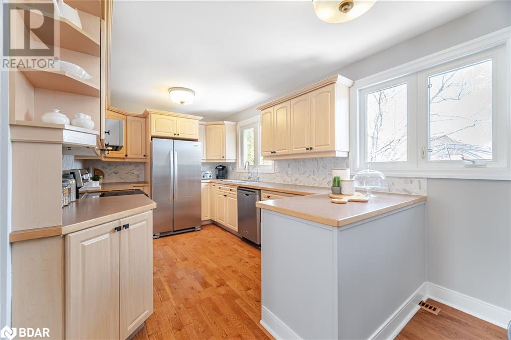 












515 CLOVER PARK Crescent

,
Milton,




Ontario
L9T4T6

