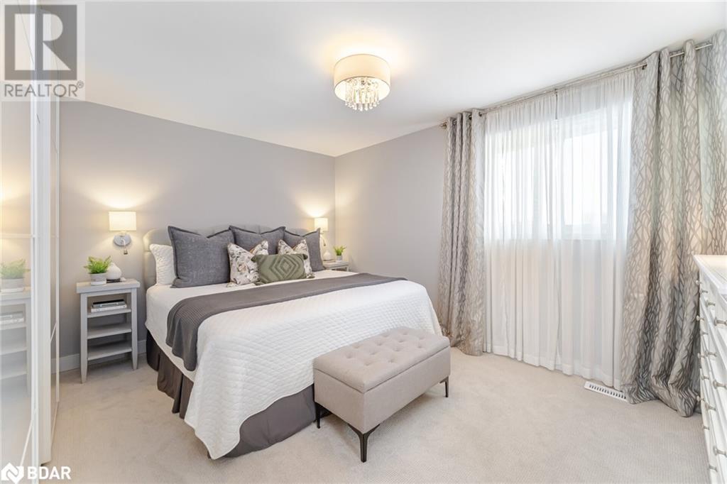 












515 CLOVER PARK Crescent

,
Milton,




Ontario
L9T4T6

