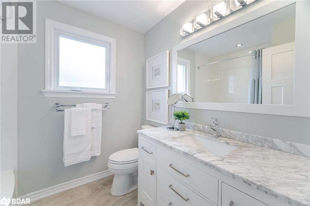 












515 CLOVER PARK Crescent

,
Milton,




Ontario
L9T4T6

