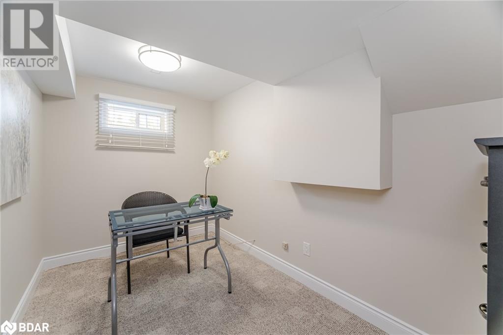 












515 CLOVER PARK Crescent

,
Milton,




Ontario
L9T4T6


