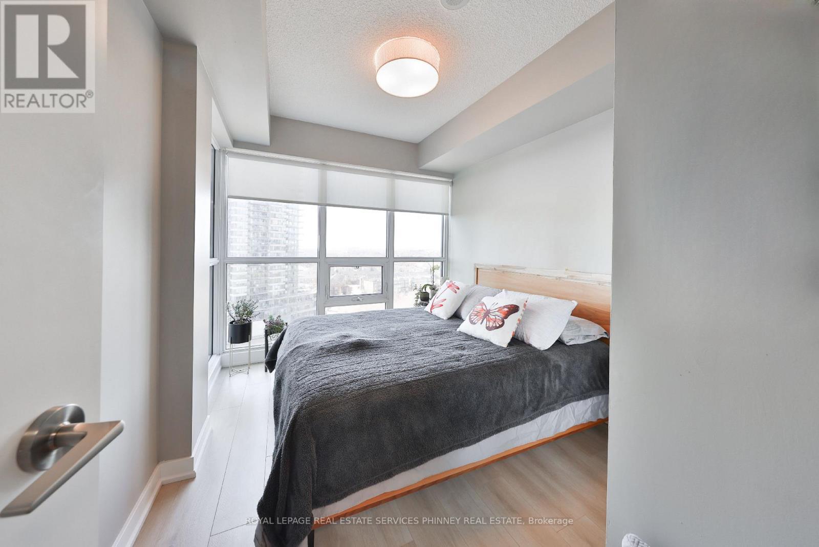 












1310 - 2220 LAKESHORE BOULEVARD W

,
Toronto,




Ontario
M8V1A4

