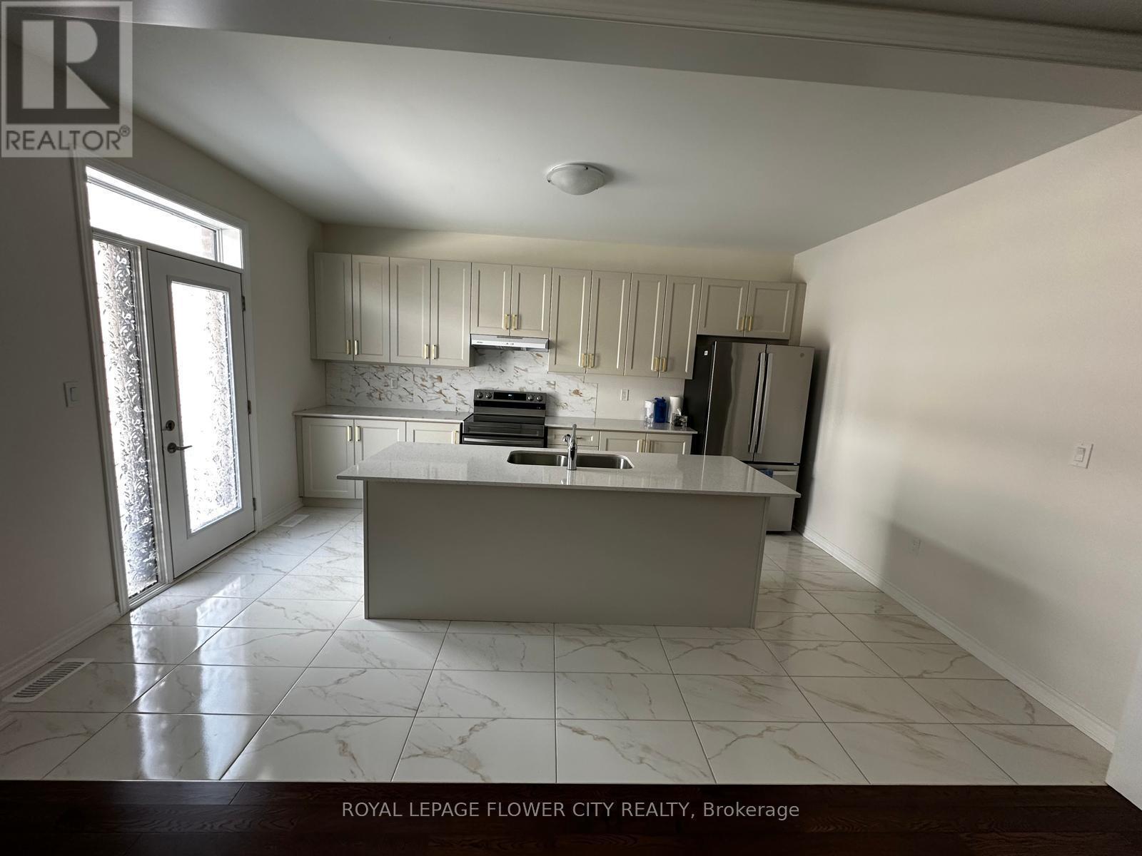 












19 SPIERS ROAD

,
Erin,




Ontario
N0B1T0

