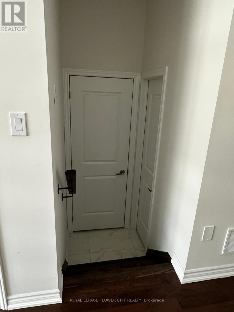 












19 SPIERS ROAD

,
Erin,




Ontario
N0B1T0

