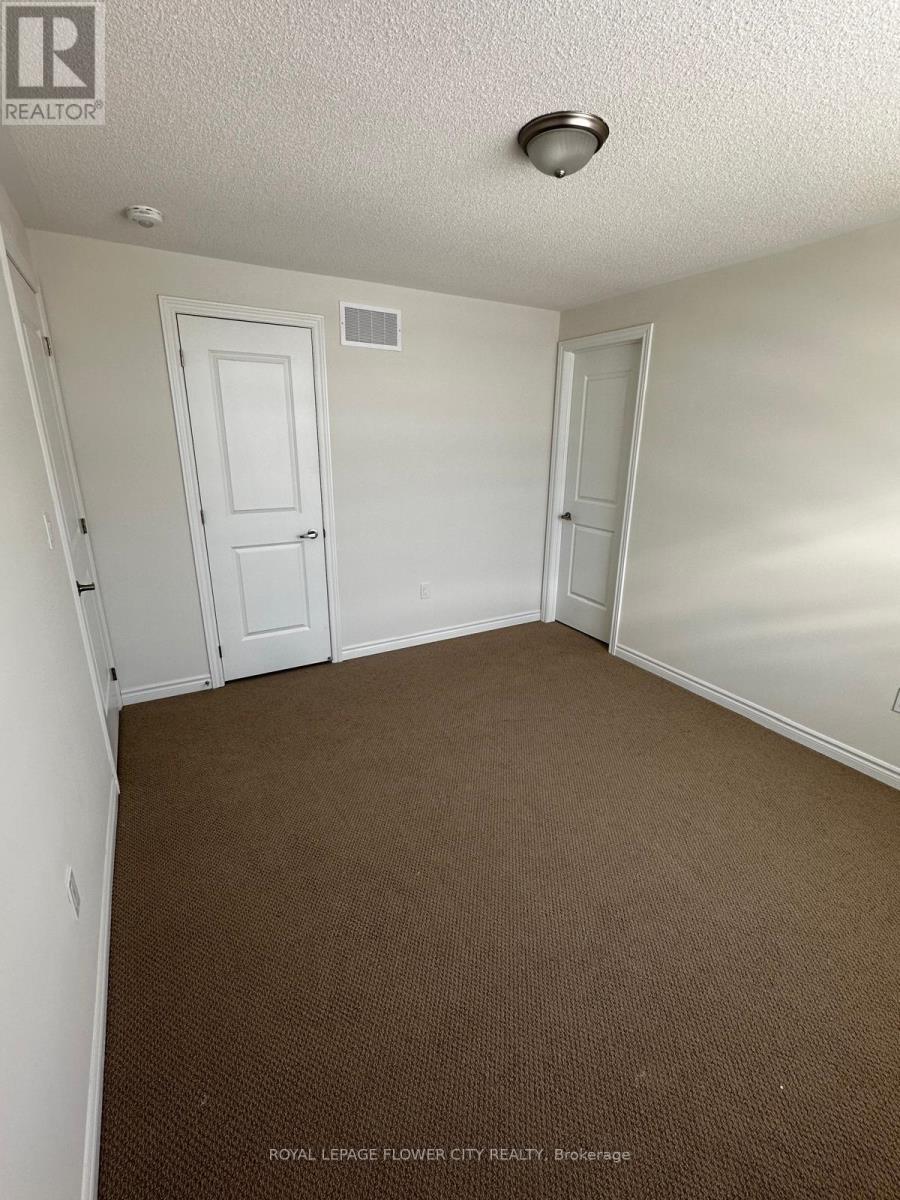 












19 SPIERS ROAD

,
Erin,




Ontario
N0B1T0

