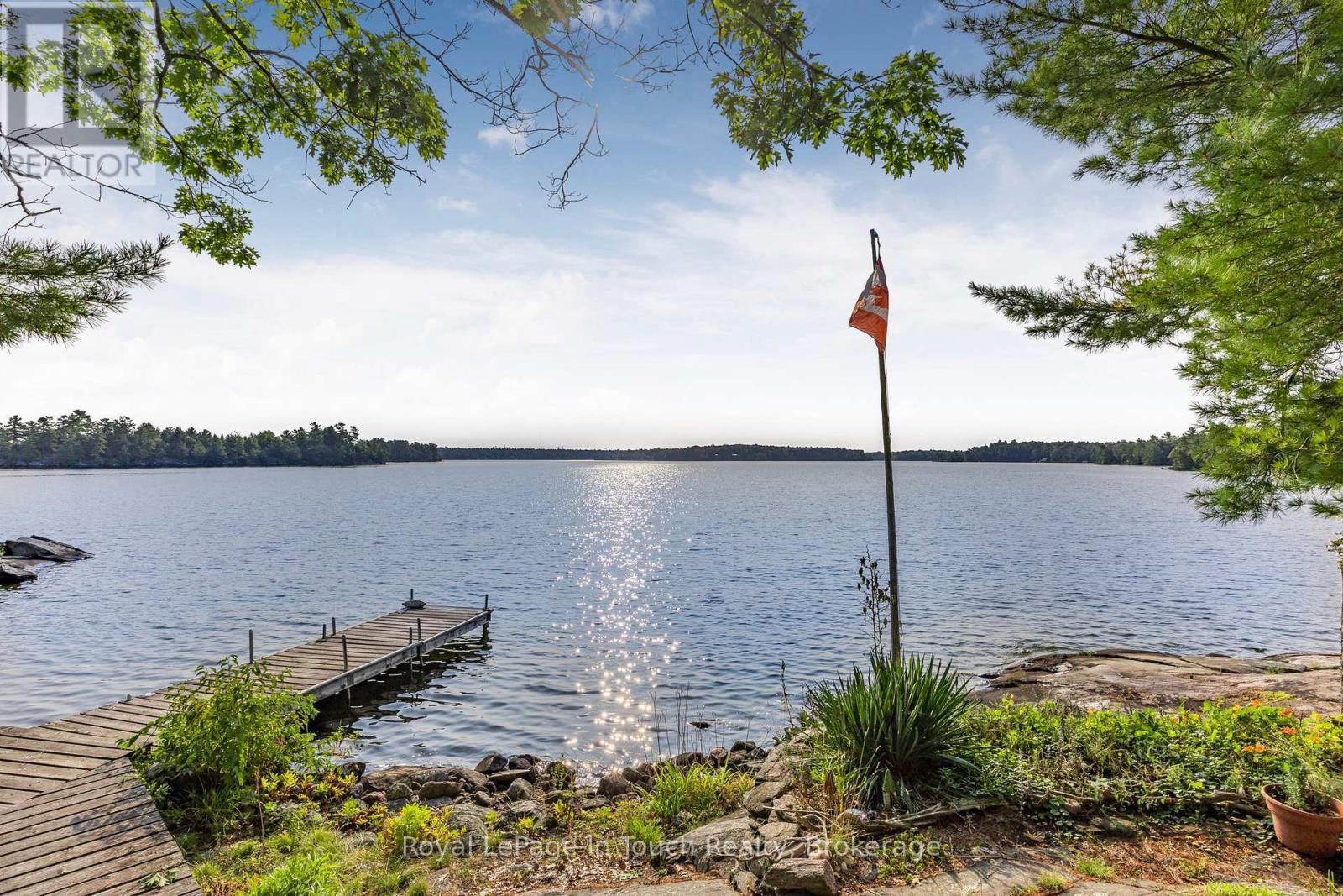 












1916 SIX MILE LAKE SHORE

,
Georgian Bay (Baxter),




Ontario
L0K1S0

