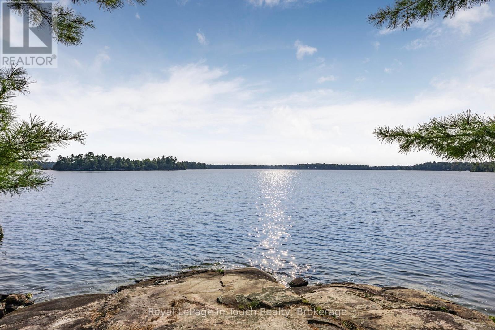 












1916 SIX MILE LAKE SHORE

,
Georgian Bay (Baxter),




Ontario
L0K1S0

