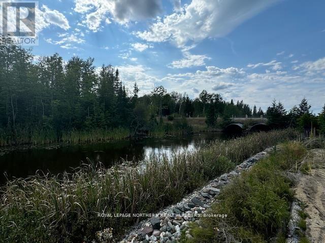 












PART 1 PLAN 6R-9513

,
Timmins (MTJ - Kamiskotia),







Ontario
P4R0C8

