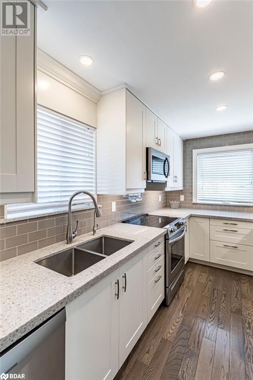 












179 LAURENTIAN Drive

,
Kitchener,




Ontario
N2E2G1

