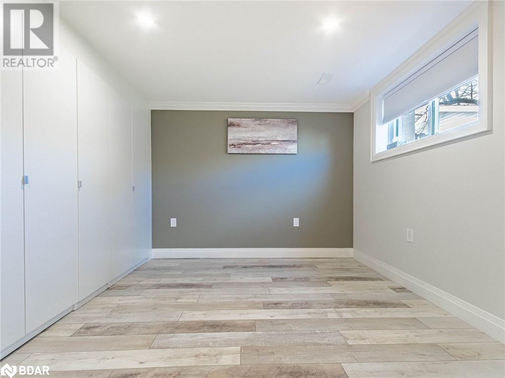 












179 LAURENTIAN Drive

,
Kitchener,




Ontario
N2E2G1

