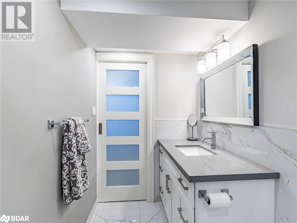 












179 LAURENTIAN Drive

,
Kitchener,




Ontario
N2E2G1

