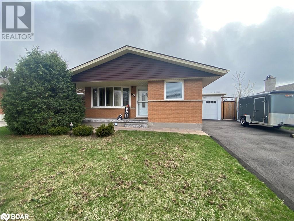 












179 LAURENTIAN Drive

,
Kitchener,




Ontario
N2E2G1

