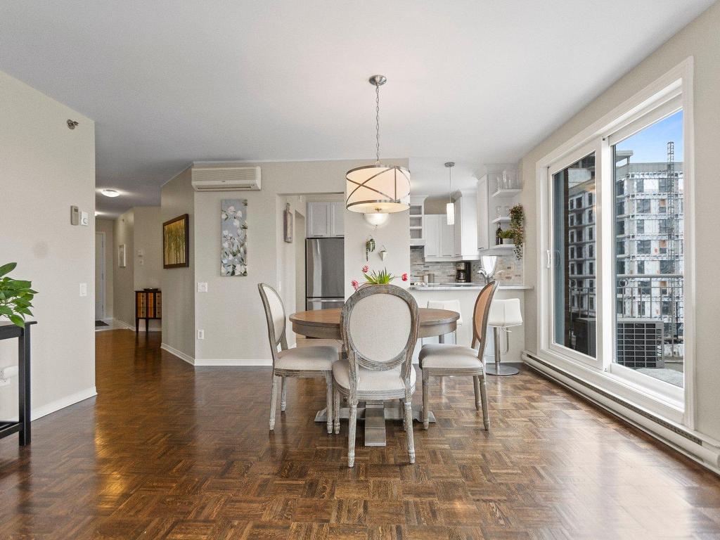 









205

 - 409


Av. Dorval

,
Dorval,




QC
H9S3H2

