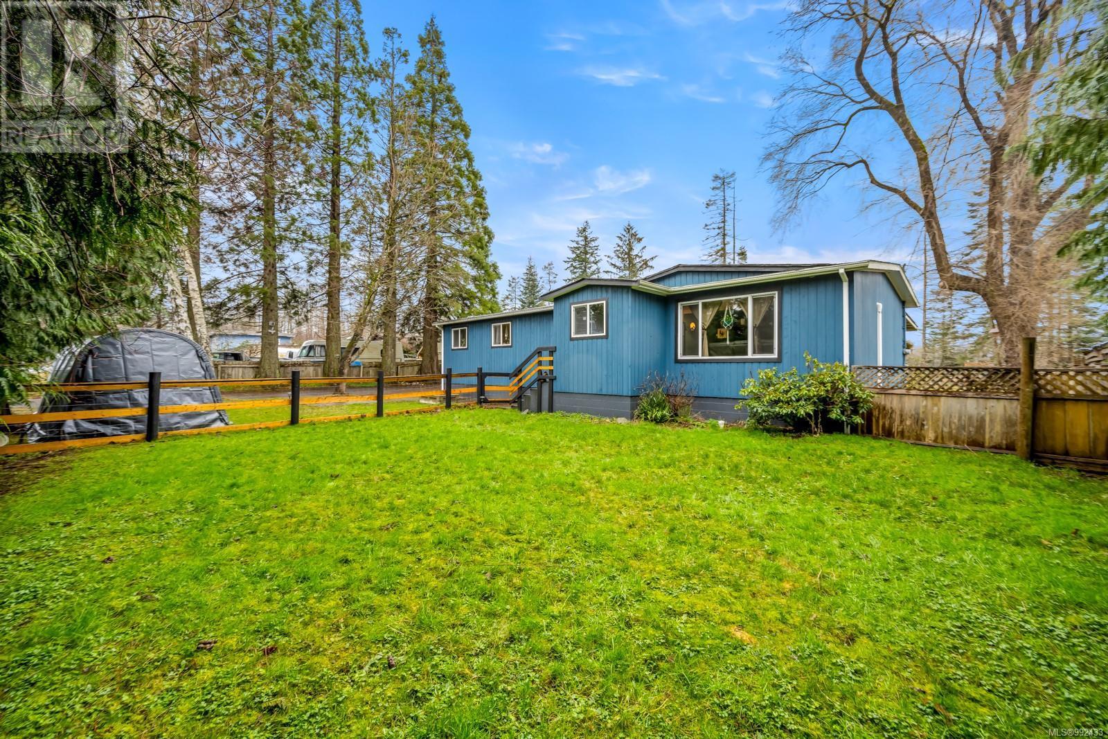 












1770 Holmstrom Rd

,
Campbell River,




British Columbia
V9W3T3

