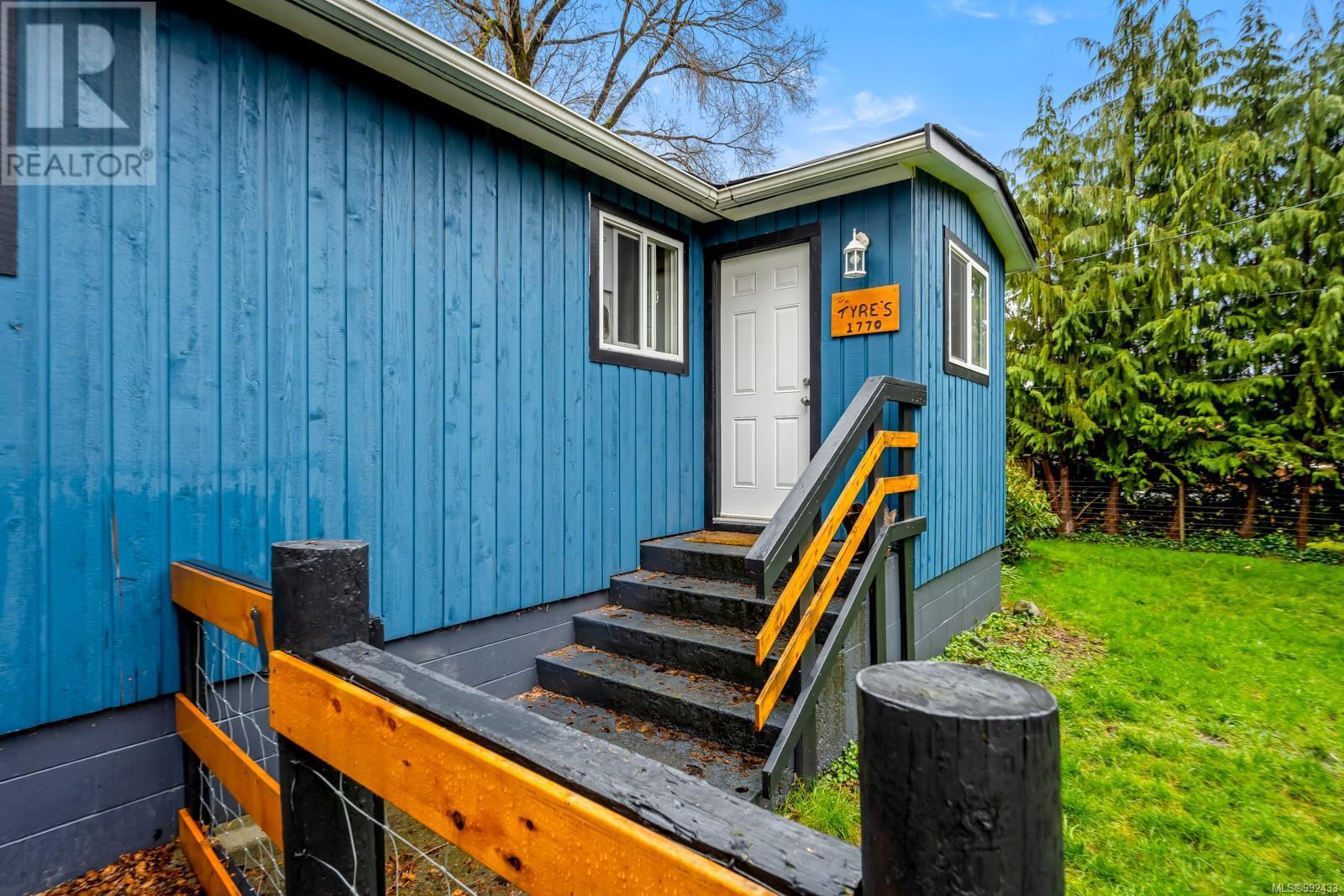 












1770 Holmstrom Rd

,
Campbell River,




British Columbia
V9W3T3

