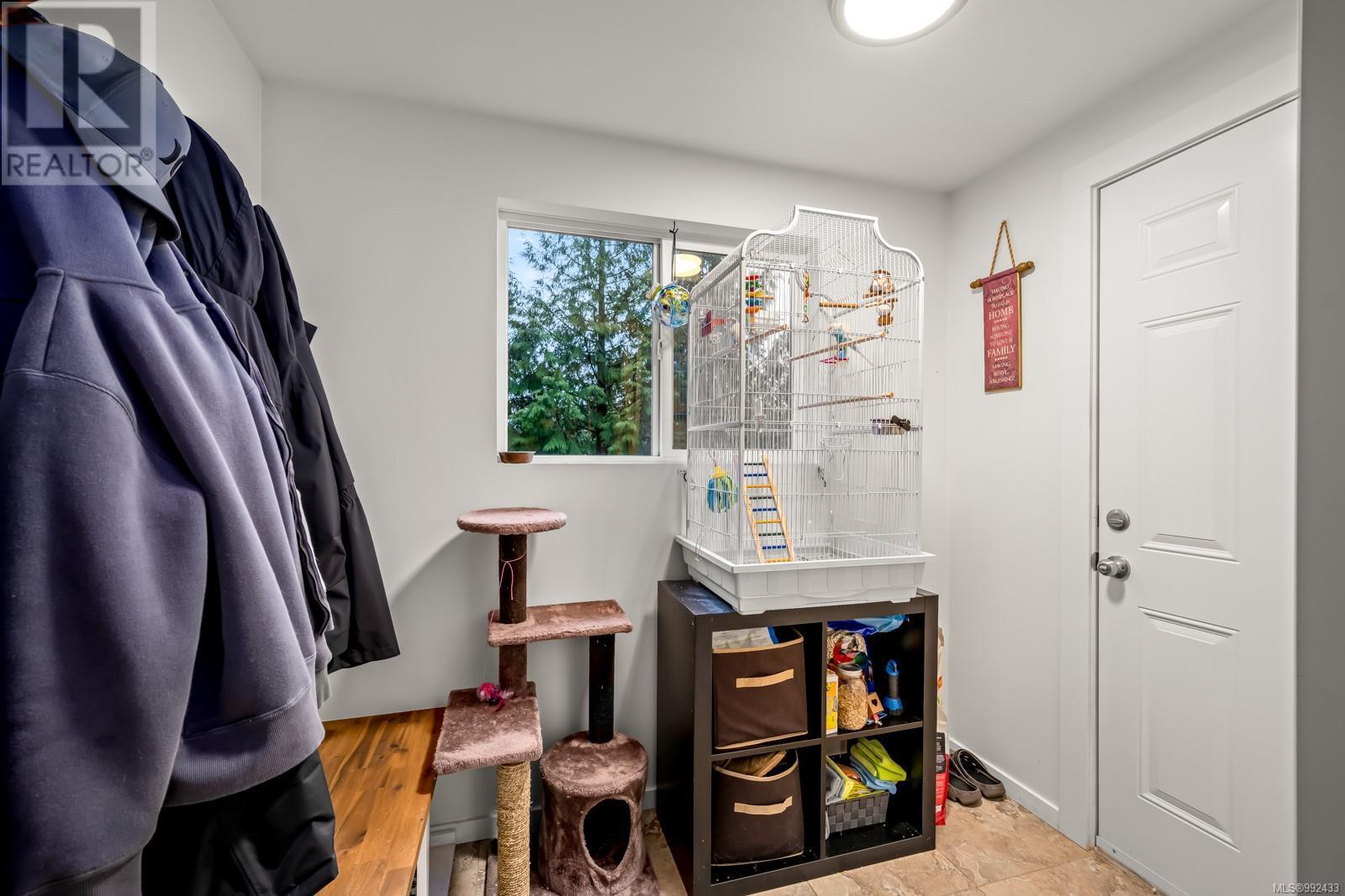 












1770 Holmstrom Rd

,
Campbell River,




British Columbia
V9W3T3

