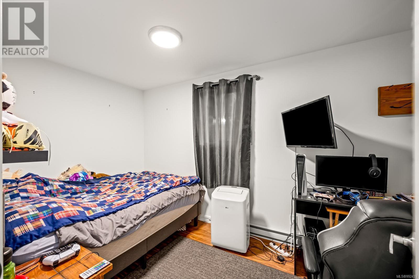 












1770 Holmstrom Rd

,
Campbell River,




British Columbia
V9W3T3


