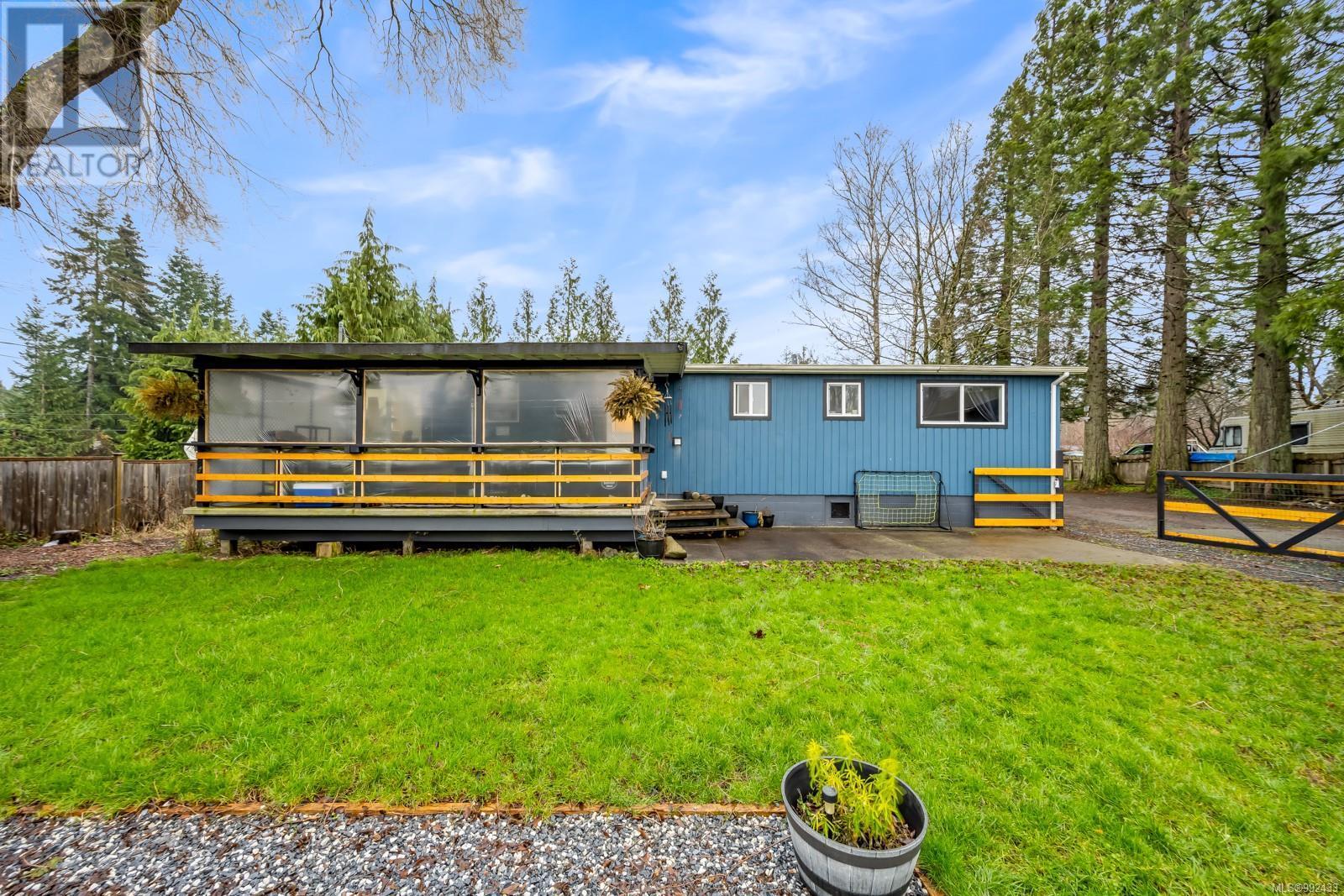 












1770 Holmstrom Rd

,
Campbell River,




British Columbia
V9W3T3

