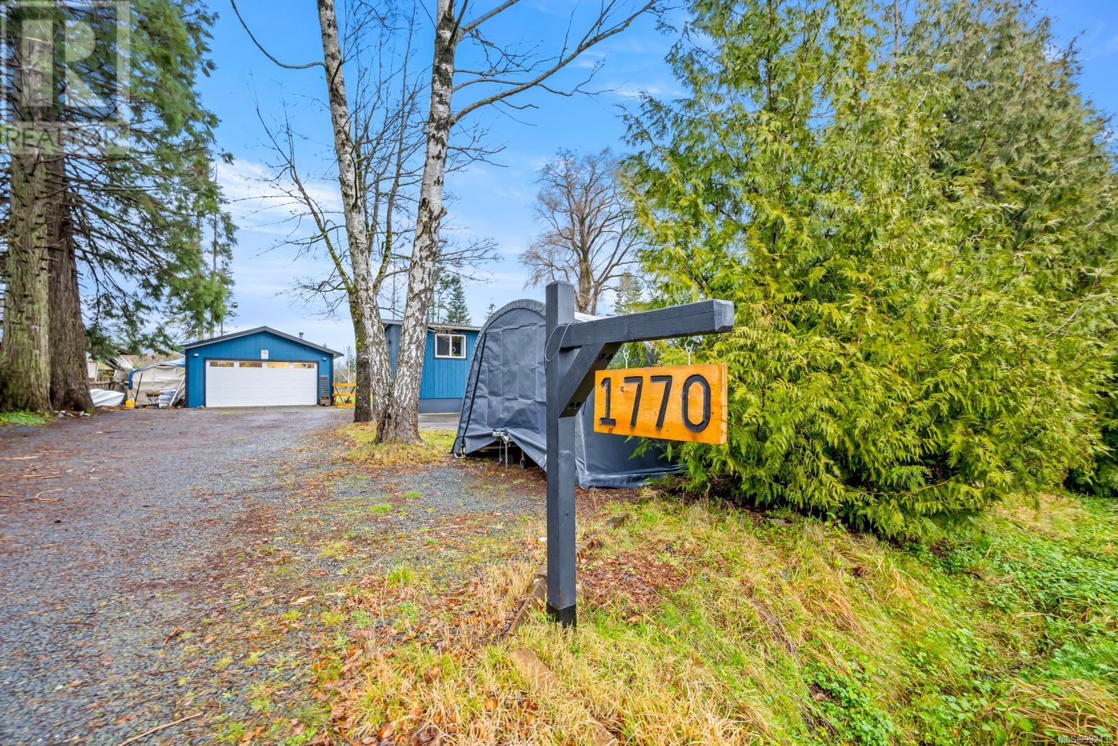 












1770 Holmstrom Rd

,
Campbell River,




British Columbia
V9W3T3

