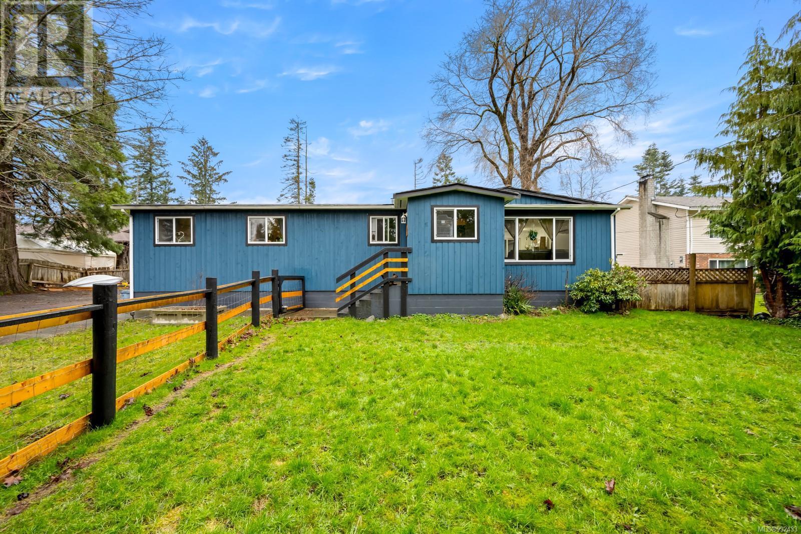 












1770 Holmstrom Rd

,
Campbell River,




British Columbia
V9W3T3

