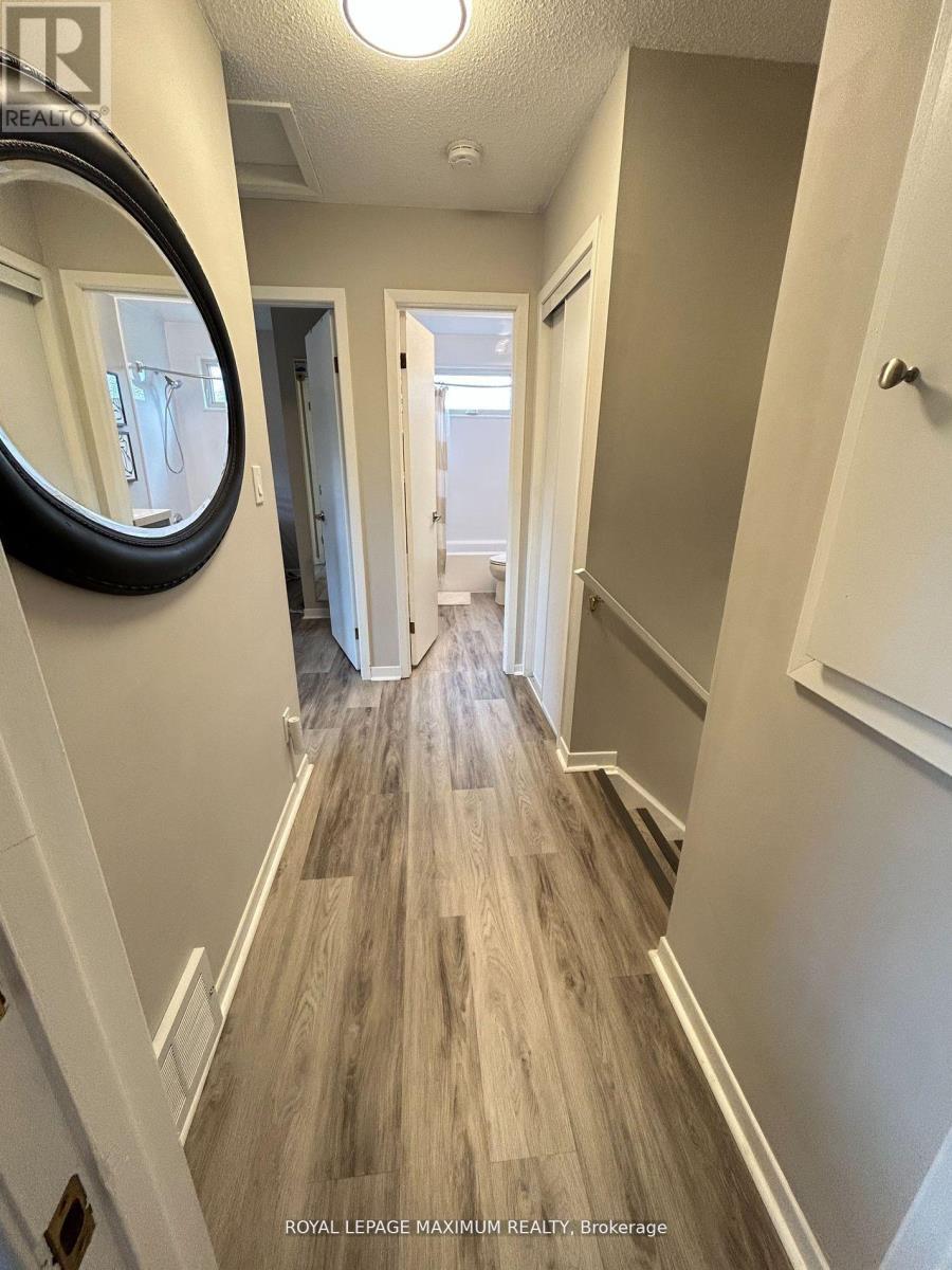 












360 FIRST AVENUE

,
Welland,




Ontario
L3C5Y9

