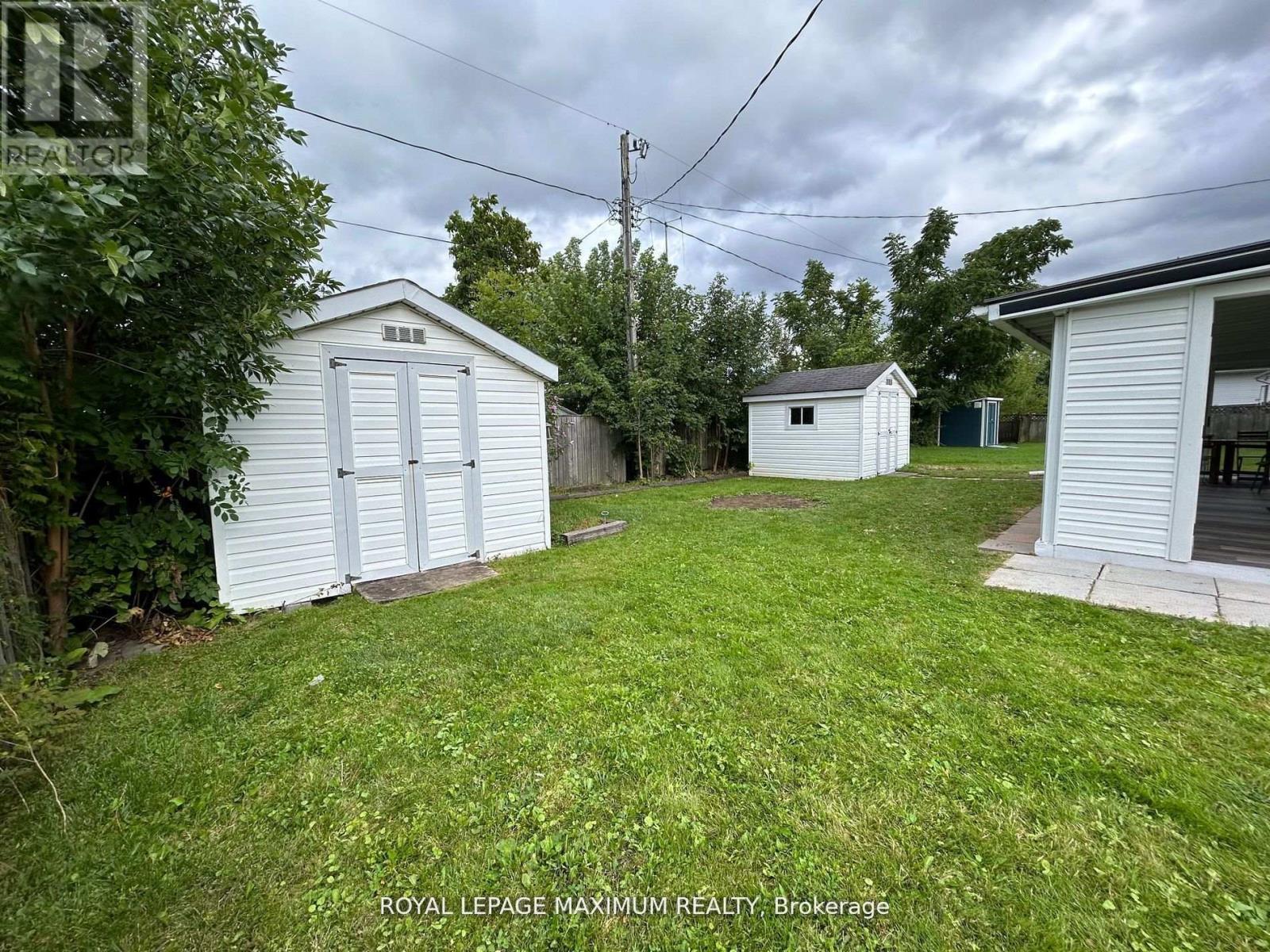 












360 FIRST AVENUE

,
Welland,




Ontario
L3C5Y9

